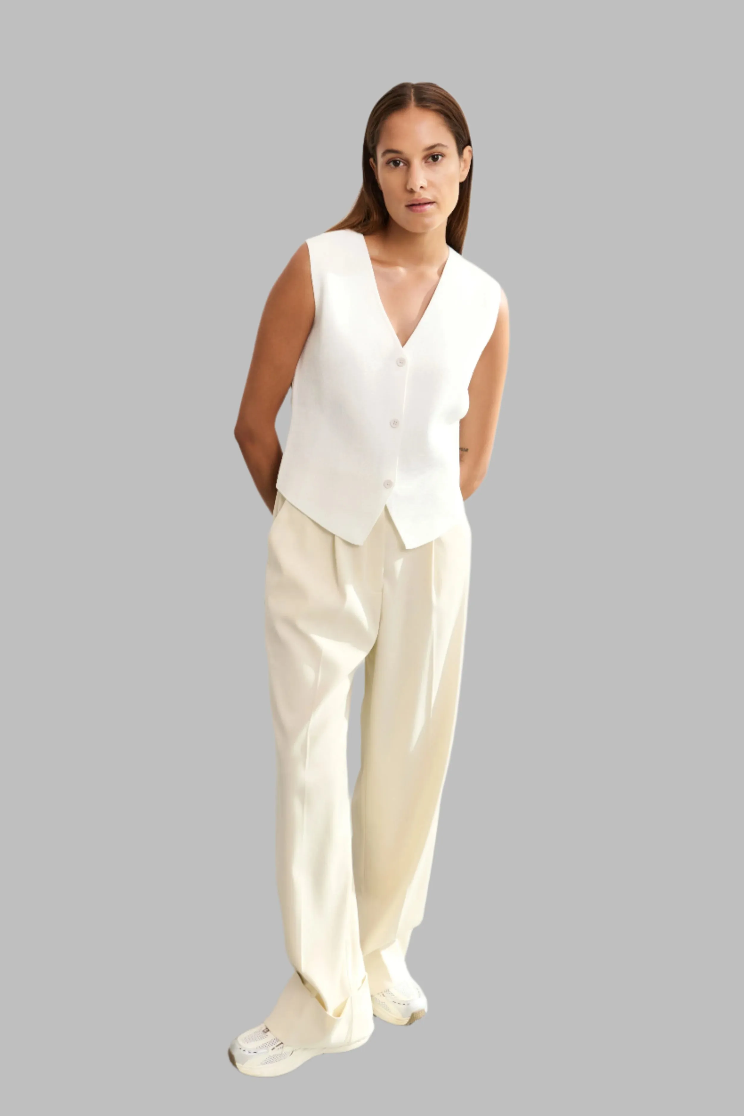 Fine Knitted Gilet With V Neck
